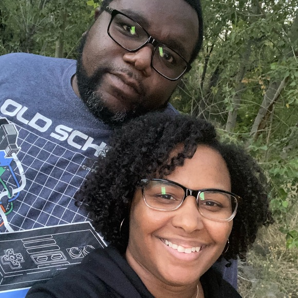 Meet your Posher, Deedee - Picture 2 of 4